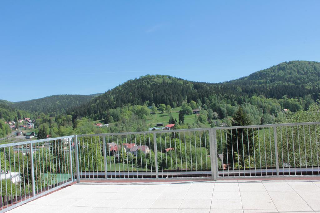 Asika Josefuv Dul Exterior foto
